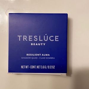 Tresluce eyeshadow